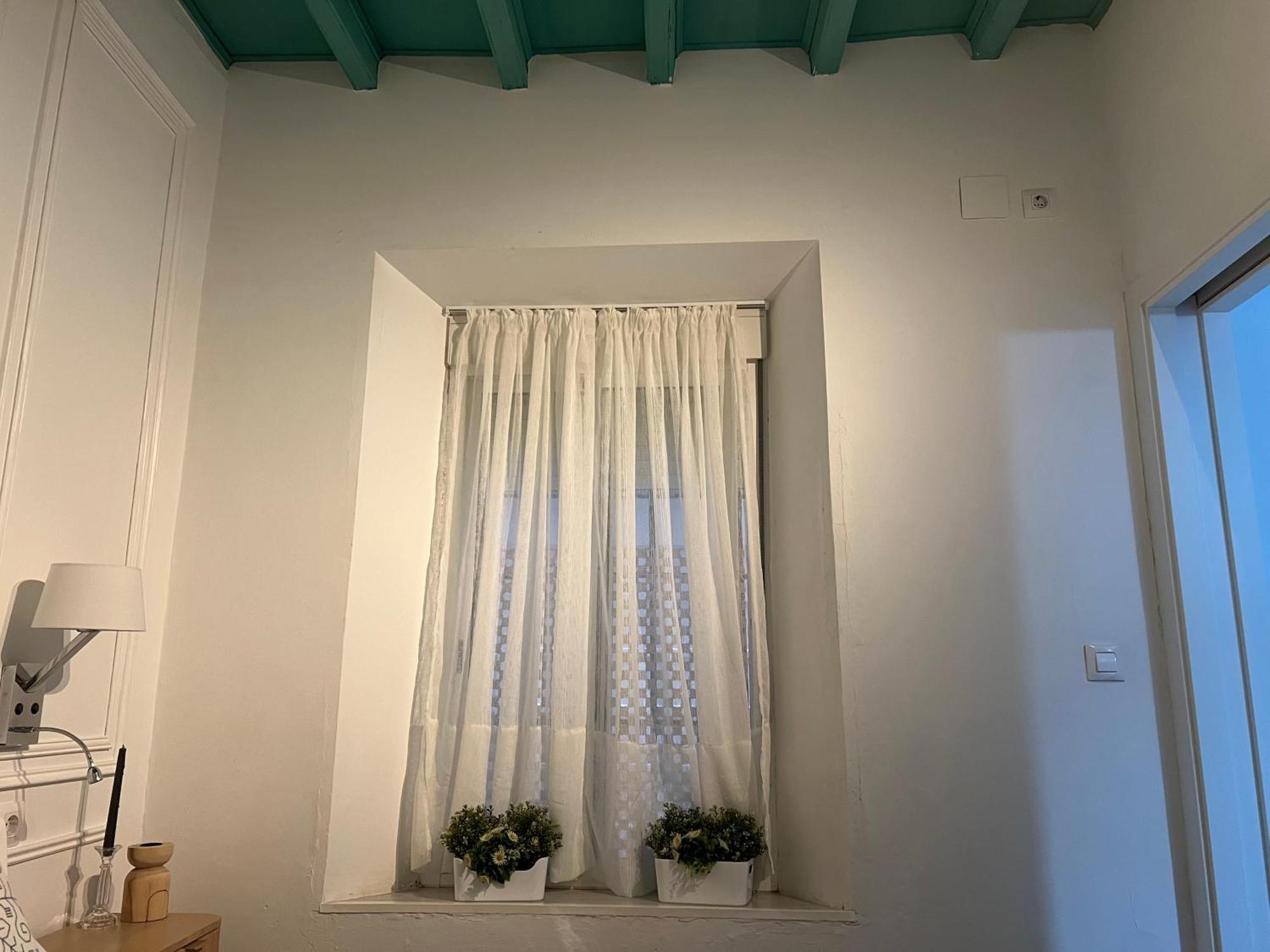 Apartamento En Casco Antiguo - Plaza De La Gavidia Севилья Экстерьер фото