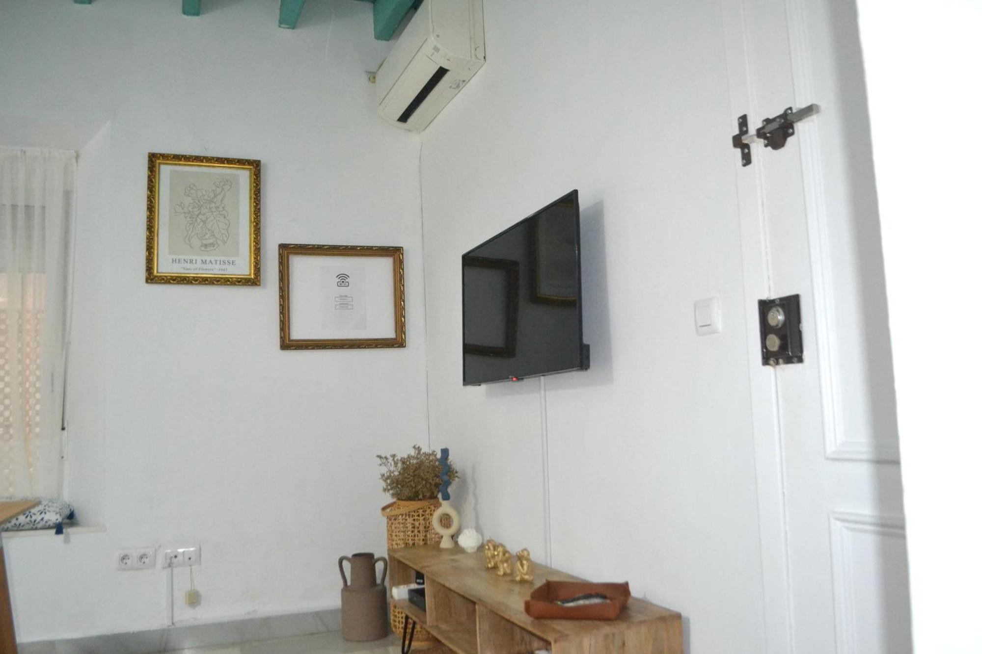Apartamento En Casco Antiguo - Plaza De La Gavidia Севилья Экстерьер фото