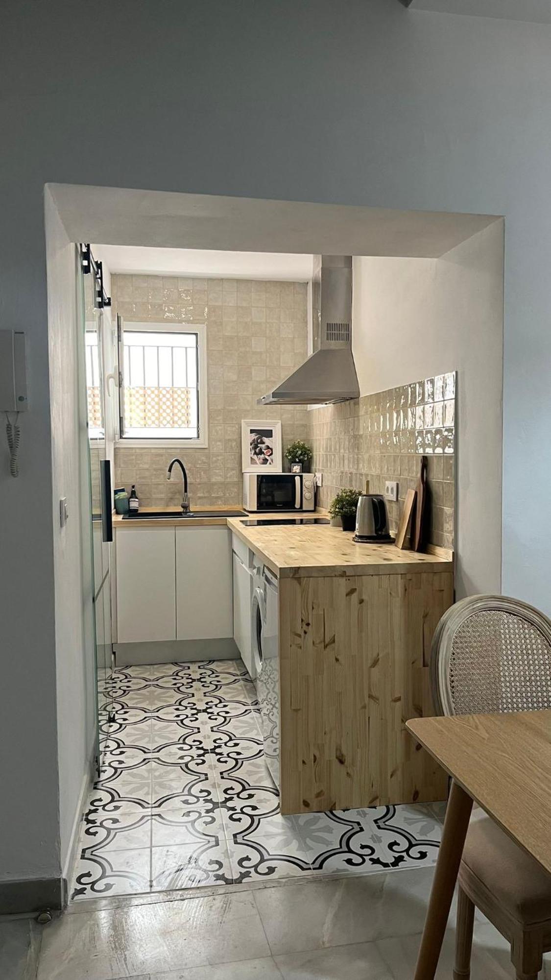 Apartamento En Casco Antiguo - Plaza De La Gavidia Севилья Экстерьер фото